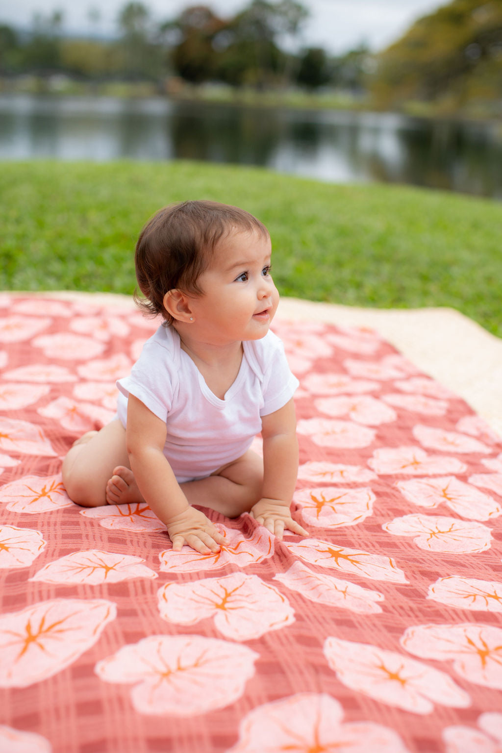 Pink Palaka Kalo Bamboo Muslin Pareo