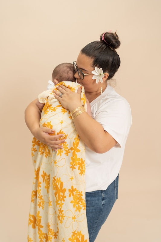 Yellow Pua Melia (Plumeria) Bamboo Muslin Kapa Moe (Swaddle Blanket)